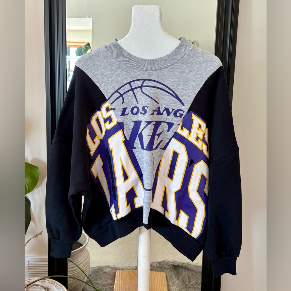 LA LAKERS Long Sleeve Sweatshirt